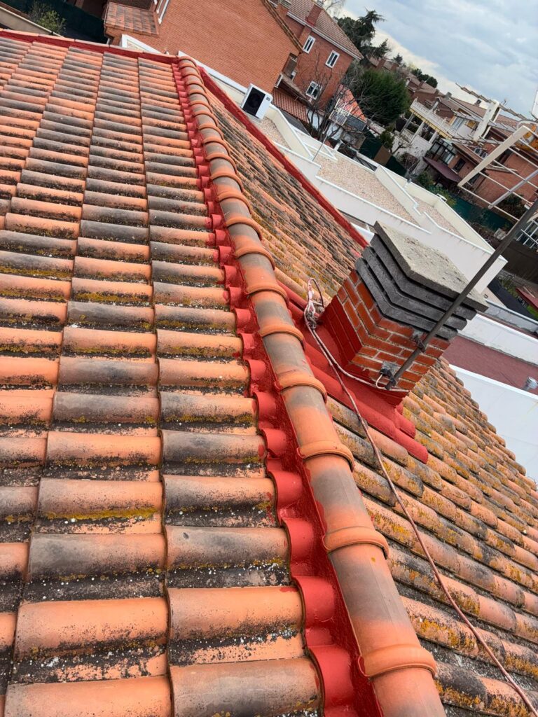 Empresa de mantenimiento y reparación de tejados para particulares en Boadilla del Monte